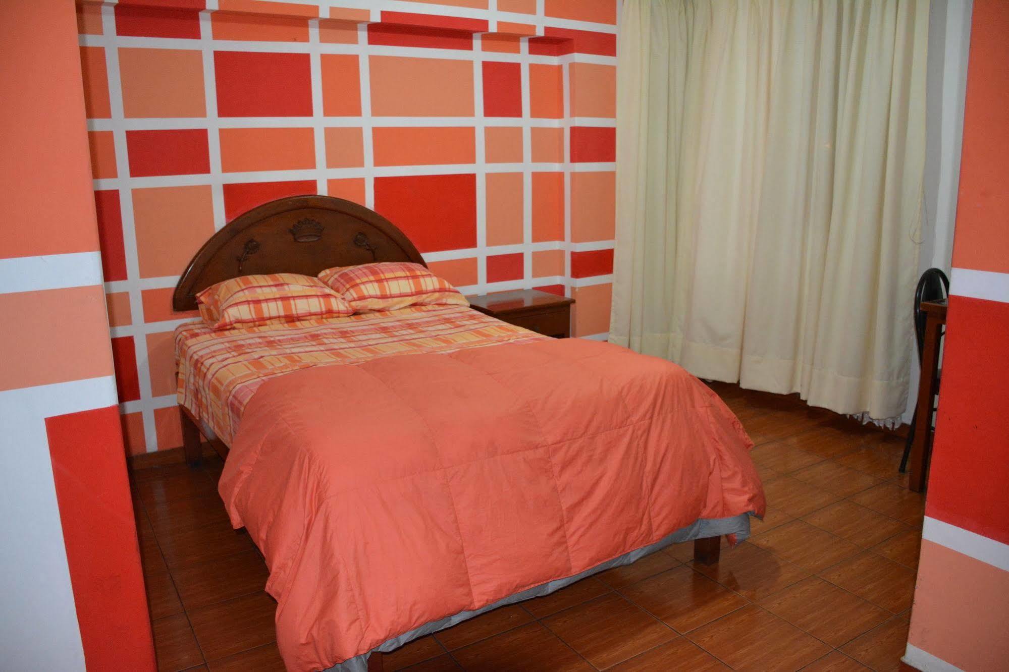 La Posada Del Rey - Lima Airport Hostel Экстерьер фото