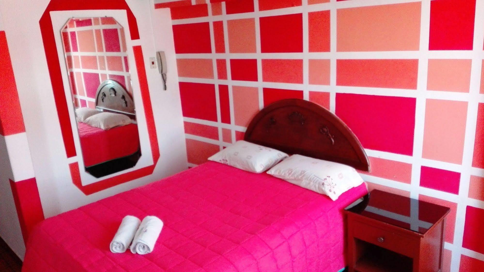 La Posada Del Rey - Lima Airport Hostel Экстерьер фото